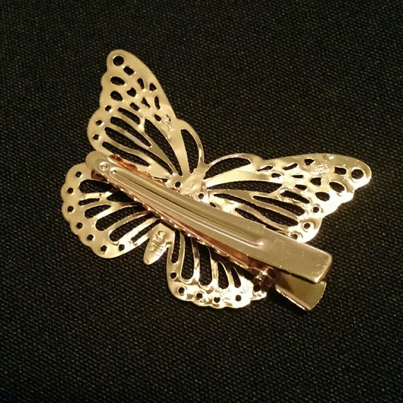 Set of 4 Goldtone Butterfly Hair Clips - Beautiful - Picture 2 of 4